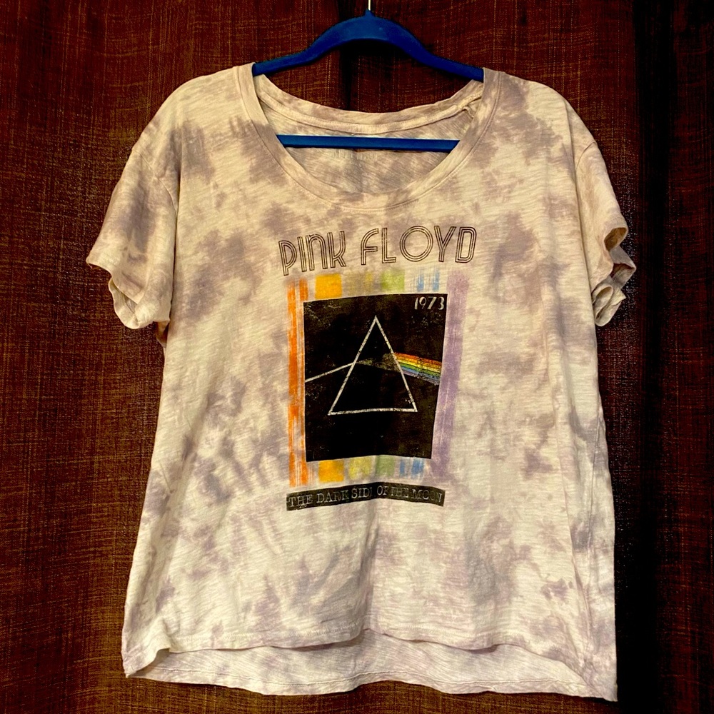 Victoria’s Secret t-shirt